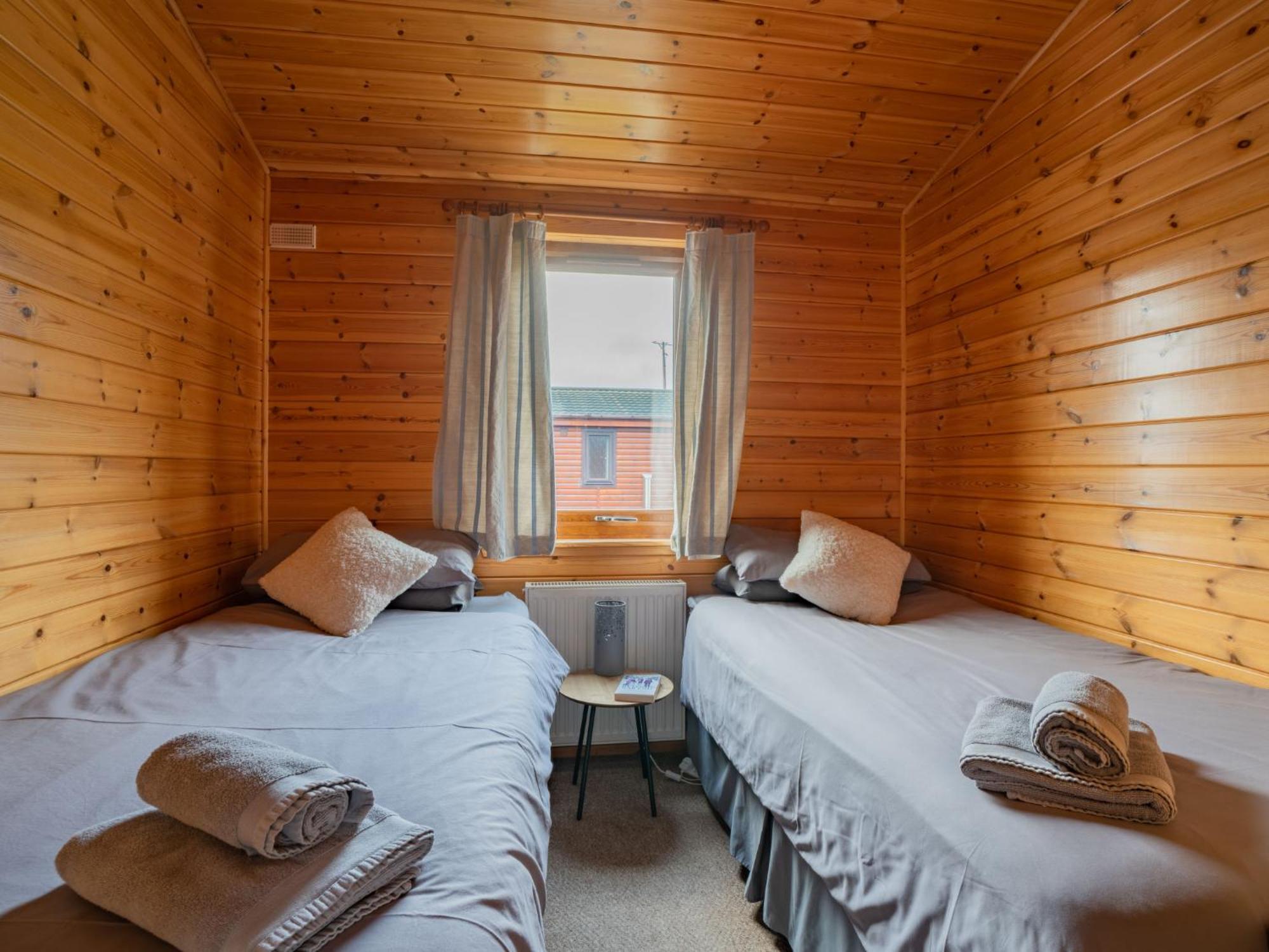 Chalet Loch Leven Lodge 10 By Interhome 킨로스 외부 사진