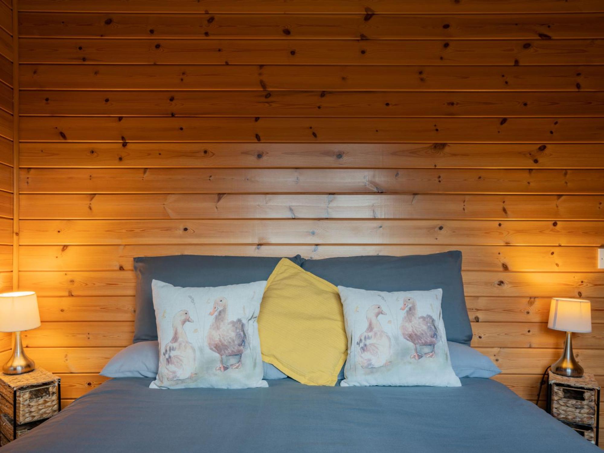 Chalet Loch Leven Lodge 10 By Interhome 킨로스 외부 사진