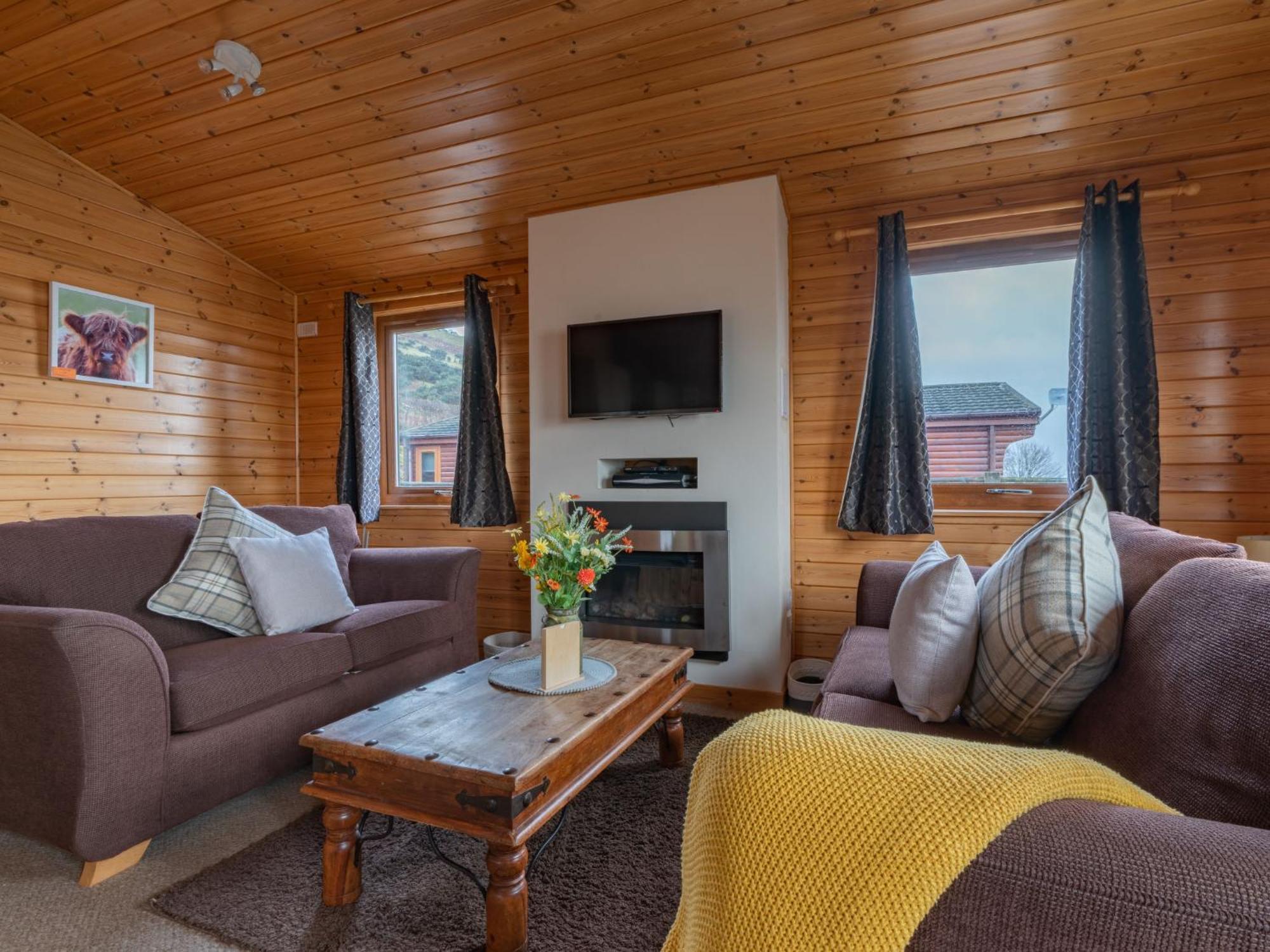 Chalet Loch Leven Lodge 10 By Interhome 킨로스 외부 사진