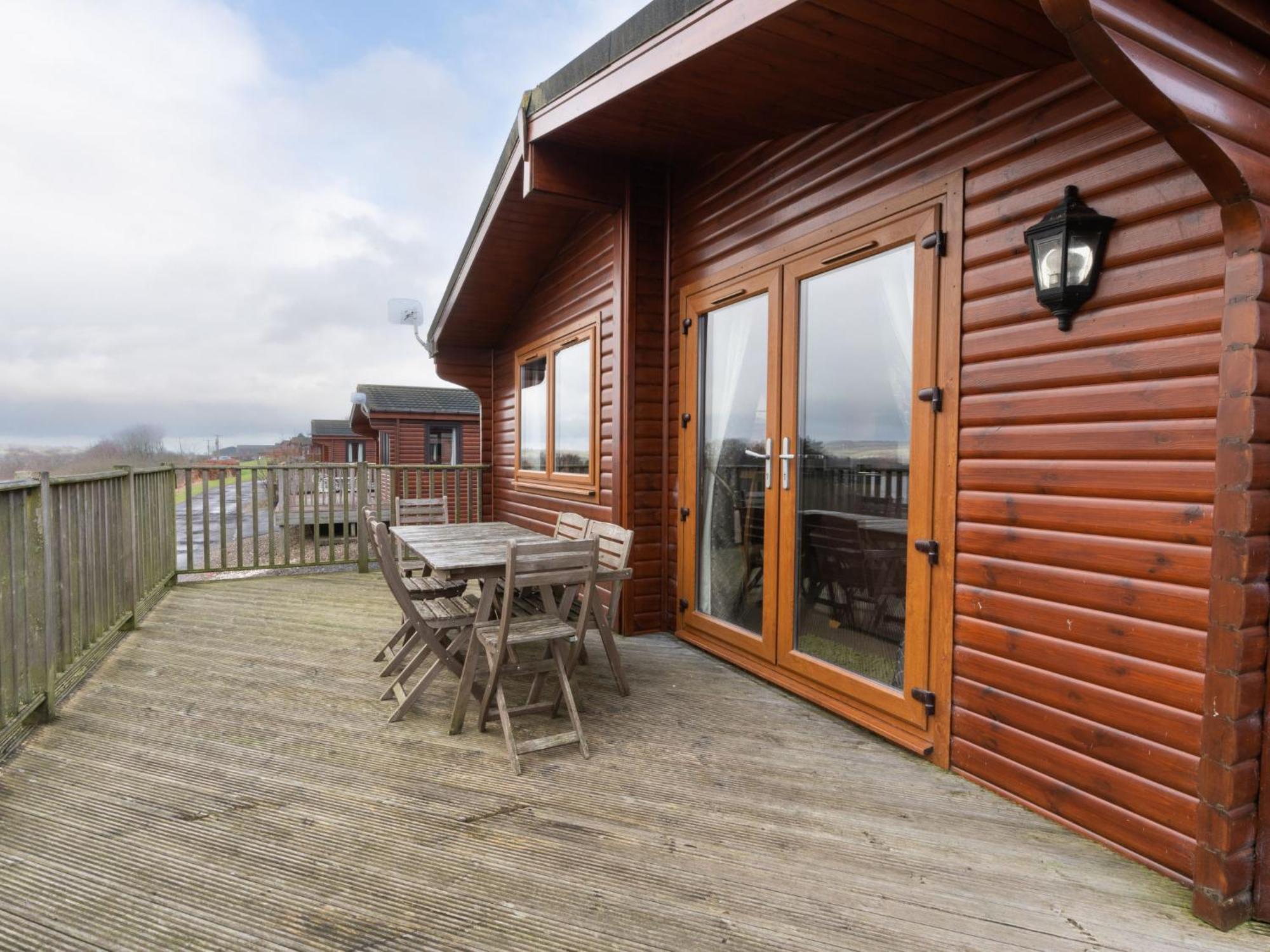 Chalet Loch Leven Lodge 10 By Interhome 킨로스 외부 사진